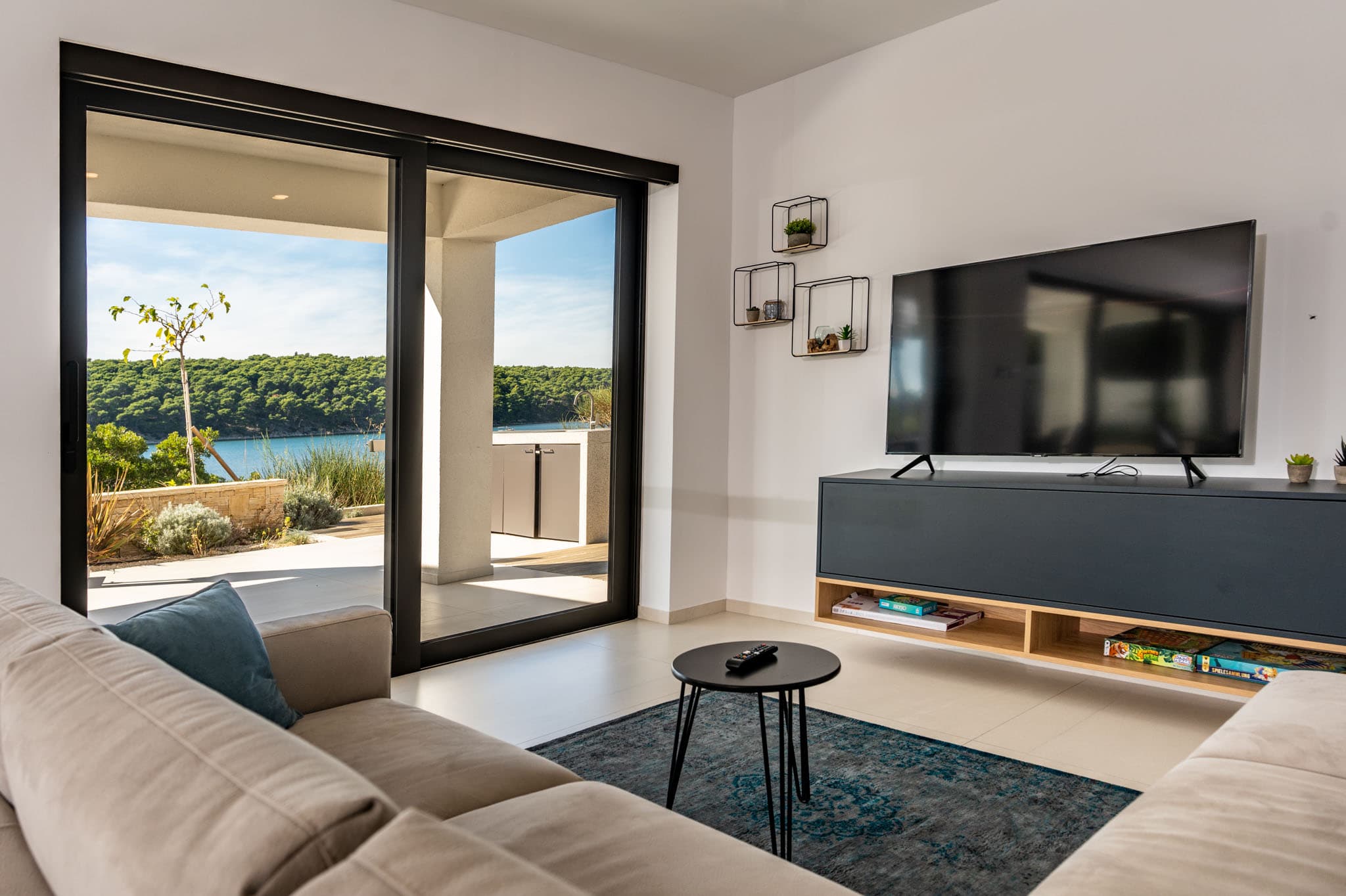 Apartment 1 — Wohnbereich