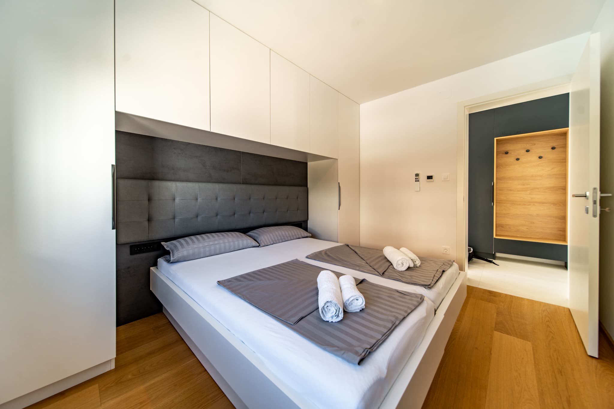 Apartment 2 — Schlafzimmer