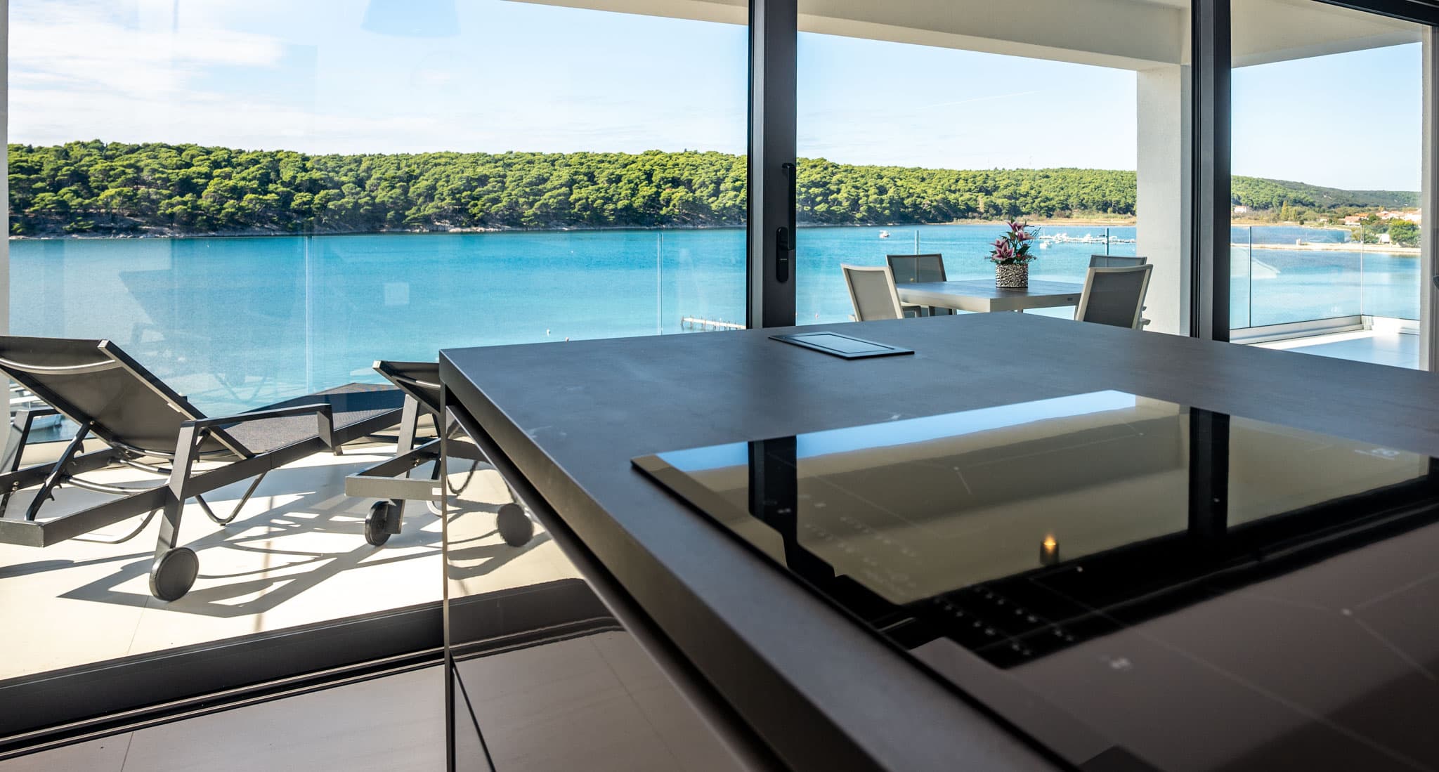 Penthouse Apartment — Blick über die Bucht